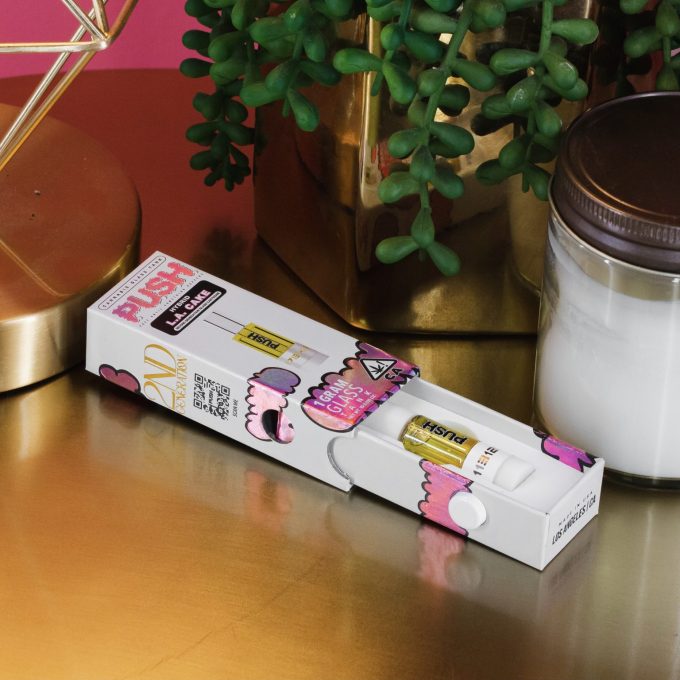 La cake push cart
